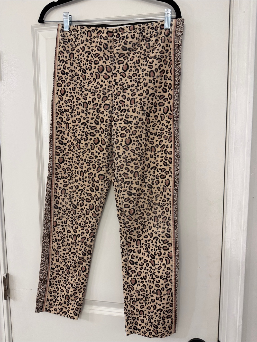 Gretchen Scott Designs Leopard-Print Leggings in Tan and Black